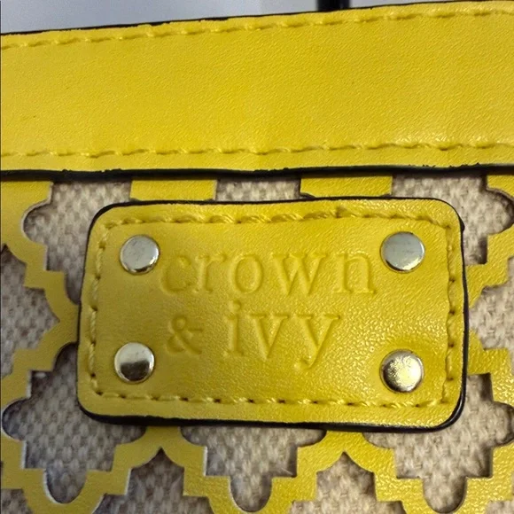 Crown & Ivy Yellow and Cream Tote - Picture 2 of 3